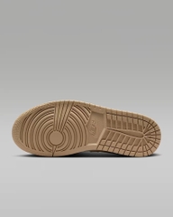 Giày Nike Nữ Chính Hãng - Air Jordan 1 Low - Màu Vàng | JapanSport DC0774-112