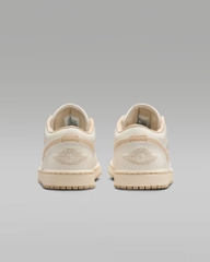 Giày Nike Nữ Chính Hãng - Air Jordan 1 Low - Màu Vàng | JapanSport DC0774-112