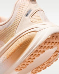 Giày Nike Nữ Chính Hãng - Nike Vomero 18 - Màu Nude | JapanSport HM6804-800