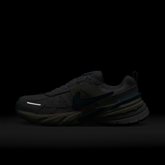Giày Nike Nữ Chính Hãng - V2K Run - Màu Trắng/Xanh | JapanSport FD0736-105