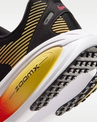 Giày Nike Nam Chính Hãng - Nike Vomero 18 - Màu đen/đỏ | JapanSport HM6803-016