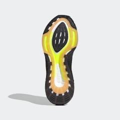 Giày Chạy Adidas Chính hãng - Ultraboost 22 Nam - Đen | JapanSport GX5915