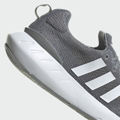 Giày Thể Thao Adidas Chính Hãng - SWIFT RUN 22 SHOES - Xám | JapanSport  GZ3495