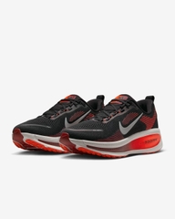 Giày Nike Chính Hãng - Vomero 18 - Màu Đen Đỏ | JapanSport HM6803-008