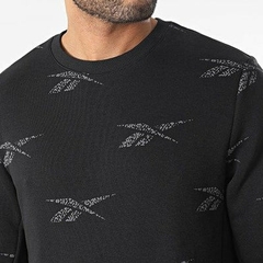 Áo Dài Tay Reebok Chính Hãng - Ri Aop Crew - Màu Đen | JapanSport HM9322