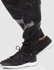 Quần Puma Chính hãng - Ultra Lightweight Nam - Đen | JapanSport 658006-03