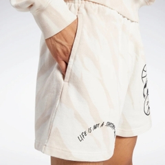 Quần Shorts Reebok Chính Hãng - Reebok Classics Soccer  - Màu Be | JapanSport HT8180