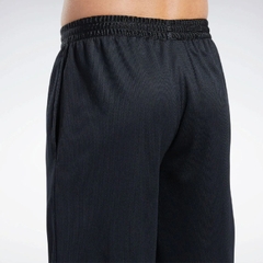 Quần Shorts Reebok Nam Chính Hãng - BASKETBALL SATIN AND MESH SHORT - Đen | JapanSport 100204088