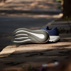 Giày Adidas Nam Chính hãng - RESPONSE RUNNER 2 - màu đen | JapanSport KJ1735