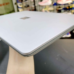 【Đã qua sử dụng】Surface Laptop 2 13.5 Inch Core i5 8250U 1.6GHz | 8GB | 256GB - Bạc |  JapanSport