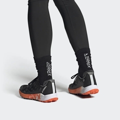 Giày Adidas Nam Chính Hãng - TERREX AGRAVIC FLOW GORE-TEX TRAIL 2.0 - Đen | JapanSport HR1110