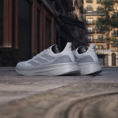 Giày Adidas Chính Hãng - ULTRABOOST 5X - Màu bạc | JapanSport JQ9077