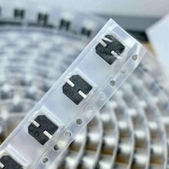 10 cái tụ điện nhôm SMD 50V4.7uF 50V 4.7uF RC 105 kích thước 5x5mm