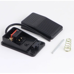 Công tắc bàn đạp chân con cóc TFS-1 380VAC 10A 3 dây COM NO NC