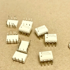 IC cách ly quang TLP250 DIP-8 chính hãng