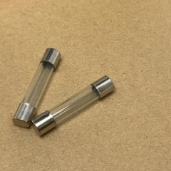 5 cái cầu chì ống 250V 4A kích thước 6x30mm