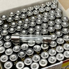 5 cái cầu chì ống 250V 5A kích thước 6x30mm