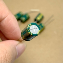 10 cái tụ điện hóa 100uF 50V 100uF50V  50V 100uF 8x12MM xanh lá