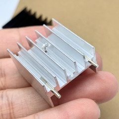 Tản nhiệt 25x24x16mm ZIP15 TDA7294 L298 LM1876TF và TRIODE chuyên dụng khác