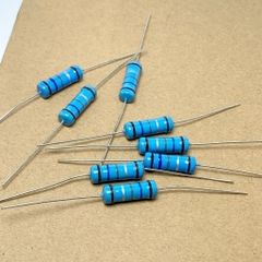 Điện trở vòng màu 3W 0.68ohm 0.68R 0R68