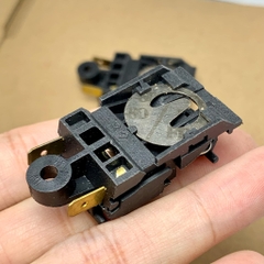 2 cái công tắc role ấm siêu tốc SUROX 220VAC 16A XE-3-JB-01E