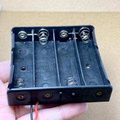 HỘP ĐẾ ĐỰNG PIN 3.7V 18650 4PIN