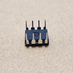 Chip nhớ AT24C08 AT24C08N DIP-8