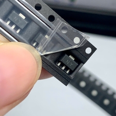 10 cái 2SA1213 NY SMD Transistor 2A 50V kênh P SOT89