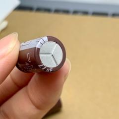 2 cái tụ điện hóa 22uF 400V 400V22uF 400V 22uF KXG hãng NNC kích thước 12.5x20mm