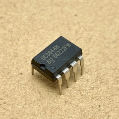 UC3844AN UC3844 3844A DIP-8