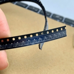 5 cái C2713 2SC2713 2SC2713-GR (DG) Transistos 120V 100mA kênh NPN SOT-23