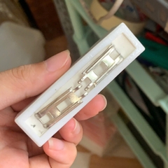 Điện trở sứ 30W 220ohm 220R kích thước 15x20x76mm