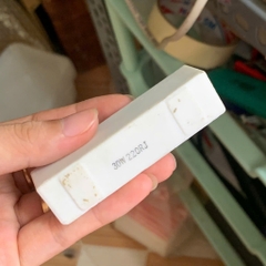 Điện trở sứ 30W 220ohm 220R kích thước 15x20x76mm