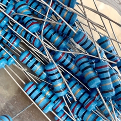 20 cái điện trở vòng màu 1W 20ohm 20R 1%