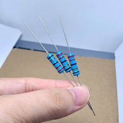 10 cái điện trở 2W 22ohm 22R 1%