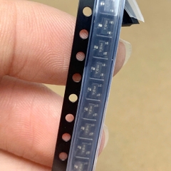 10 cái BZX84C18 SOT23 BZX84-C18 DIODE ZENER Y6 18V SOT-23