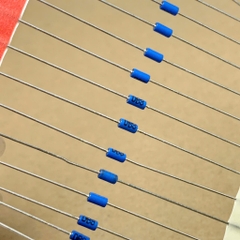 10 sản phẩm DIAC DB3 DO-35 ST chân cắm