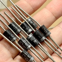 5 cái FR307 Diode  hồi phục nhanh 1000V 3A DIP