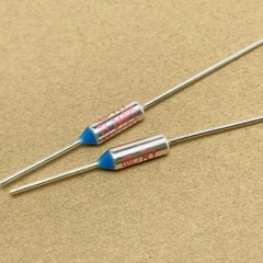10 cái cầu chì nhiệt RY TF240°C RY240  250V 10A 240 độ