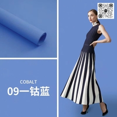 Phông Giấy 2.7M x 11M Chất Lượng <230gsm>
