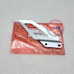 Che pen, pát sắt bảo vệ phải Winner / 50606-K56-N00