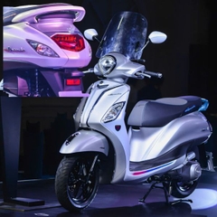 Cụm đèn hậu, đèn lái Grande 2019 - B8A-H4700-00