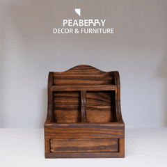 Kệ gỗ decor kiểu cổ điển