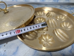 Khuôn bông lan bánh bò đồng size vừa