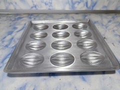 Khuôn bông lan vuông 23x25