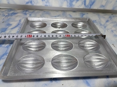 Khuôn bông lan vuông 23x25