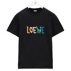 Áo Thun Loewe Relaxed Rainbow Embroidered Logo (Black) [Mirror Quality]