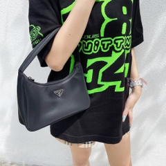 LOUIS VUITTON TEE- ÁO LV 1854 Graffiti (Black) [Mirror Quality]