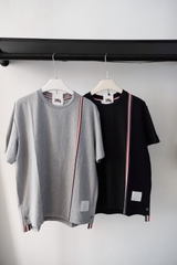 Áo Thun Thom Browne TB Emblem Grosgrain (Navy) [Mirror Quality]