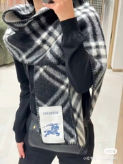 KHĂN BURBERRY BBR CHECK WOOL SCARF (BLACK)